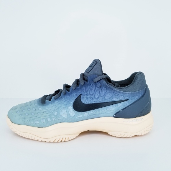 nike zoom cage 3 grey